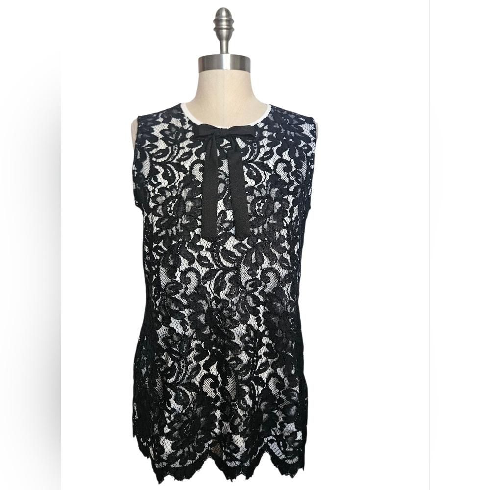 KARL LAGERFELD PARIS Black Lace Bow Detail | SZ M